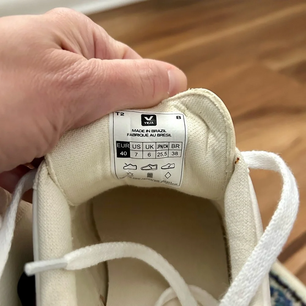 Veja White and Black Sneakers - Picture 6 of 11